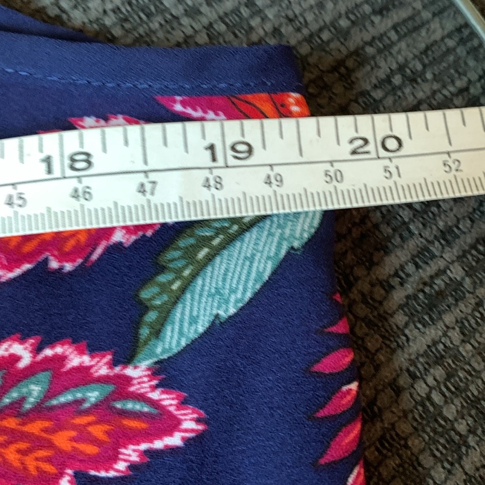 Papermoon floral spaghetti strap blouse. Size S. - Picture 8 of 9